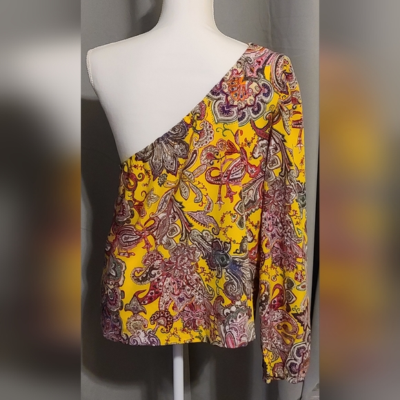 NWOT Paisley One Shoulder Long Sleeve Yellow Top Size XL - Picture 7 of 7
